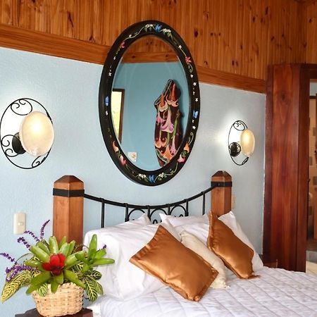 Guayabo Lodge Santa Cruz  ภายนอก รูปภาพ