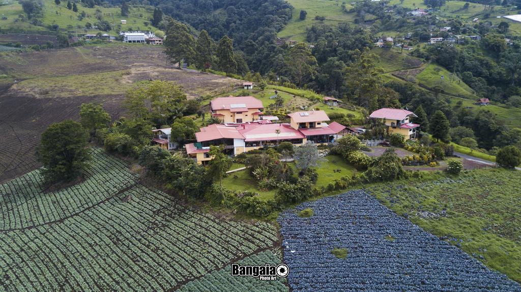 Guayabo Lodge Santa Cruz  ภายนอก รูปภาพ
